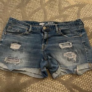 Mossimo blue Jean shorts. Mid-rise mid length shorts.